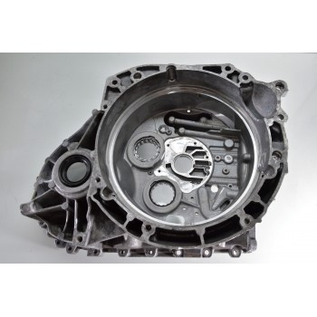 Front transmission housing MPS6 DCT450 7M5R-7F096-CA